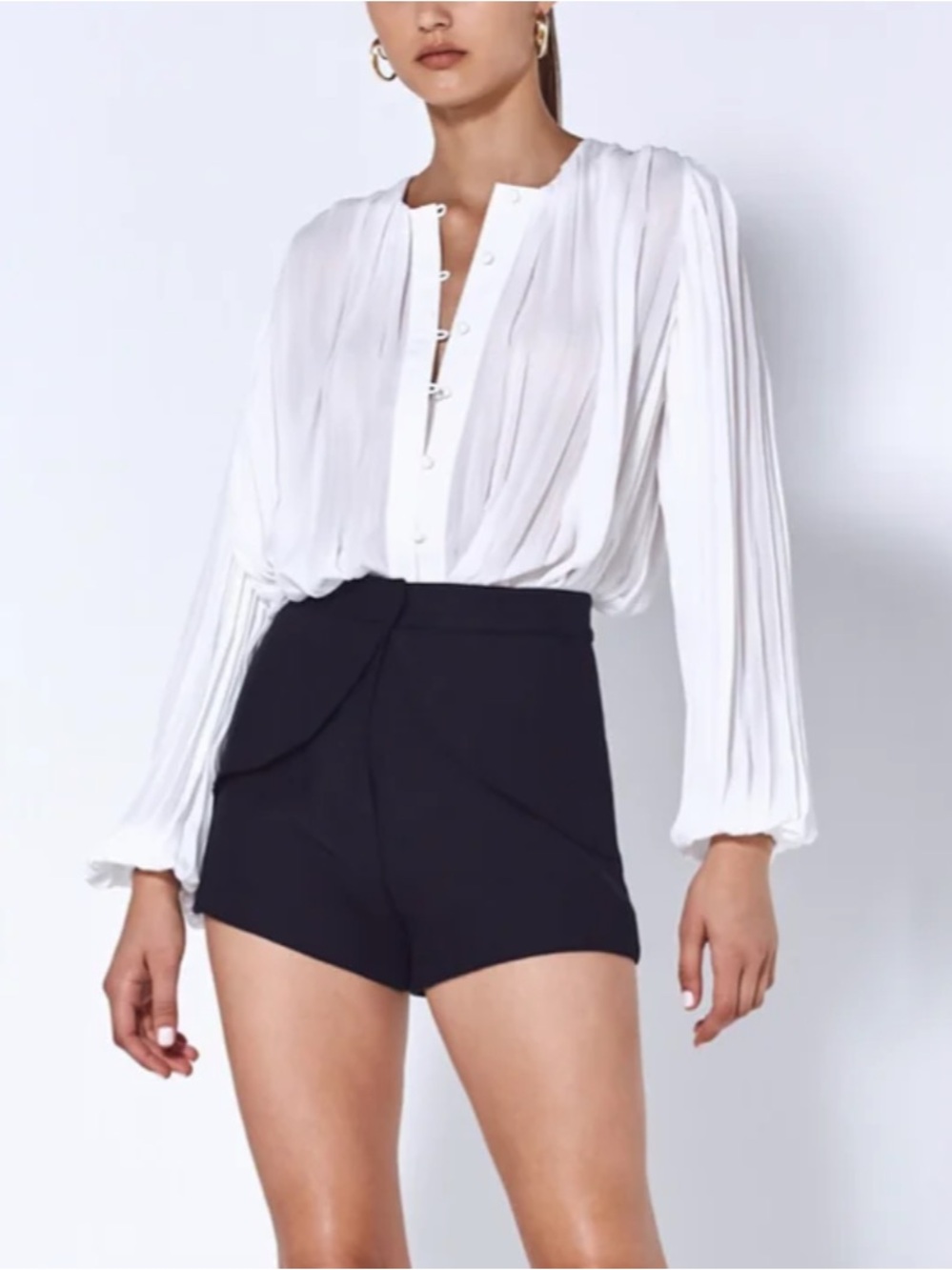 Alexis Basile Top